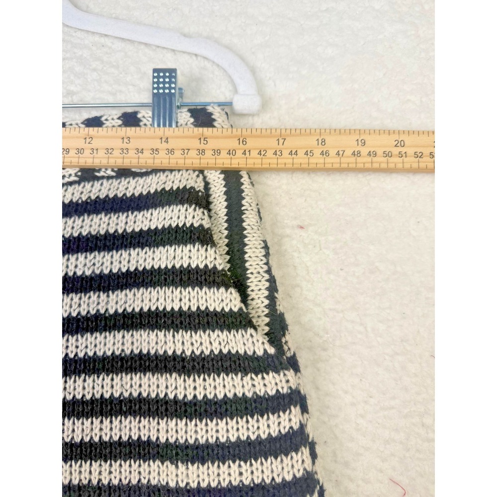 English Factory Shorts Womens Large Black Striped Sweater Knit Lined Festival - Picture 6 of 8